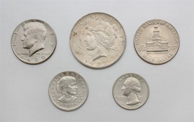 Lot 119 - Group of Assorted U.S. Coins