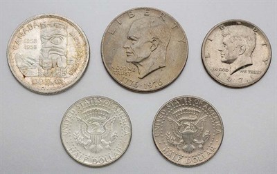 Lot 123 - Group of Assorted Coins