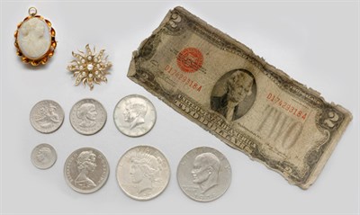Lot 124 - Group of Jewelry and Assorted Currency and Coins