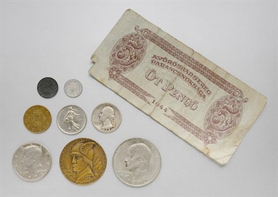 Lot 127 - Group of Assorted U.S. and Foreign Coins