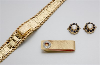 Lot 417 - Group of Jewelry