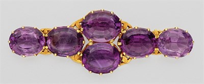 Lot 300 - Antique Gold and Amethyst Brooch