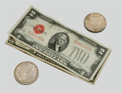 Lot 206 - U.S. Currency and Silver Dollars