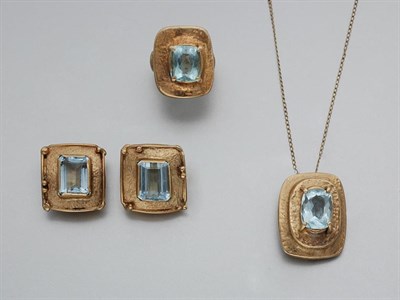 Lot 610 - Gold and Aquamarine Brooch and Ring and Pair of Blue Topaz Earclips