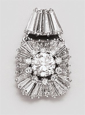Lot 99 - Diamond Ballerina Pendant Section