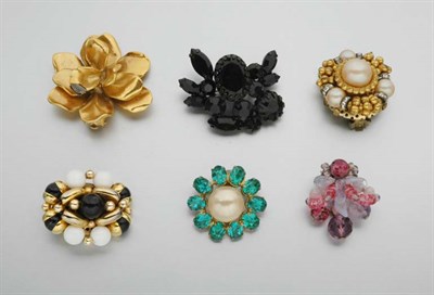 Lot 229 - Lot of Assorted Costume Earrings
