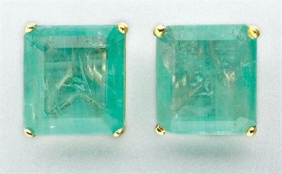 Lot 350 - Pair of Emerald Earclips