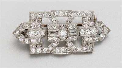 Lot 266 - Diamond Pendant-Brooch
