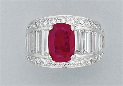 Lot 368 - Ruby and Diamond Ring