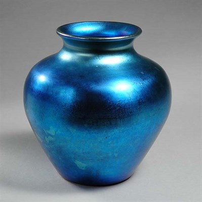 Lot 3525 - Carder Steuben Blue Aurene Glass Vase Of...
