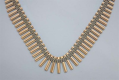 Lot 92 - Gold Fringe Necklace