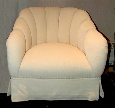 Lot 1253 - Cream Chenille Upholstered Tub Chair