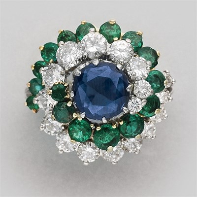 Lot 116 - Sapphire, Emerald and Diamond Ring