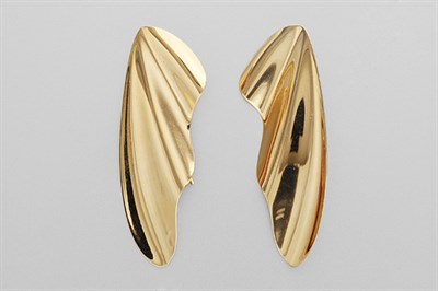 Lot 262 - Pair of Gold Earrings