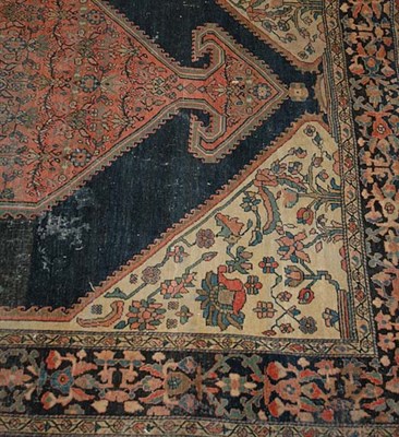 Lot 3777 - Sarouk Rug North Persia, late 19th century The...
