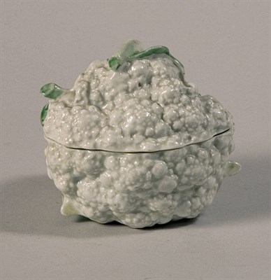 Lot 1509 - English Porcelain Cauliflower Tureen Worcester,...