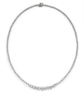 Lot 84 - Diamond Necklace