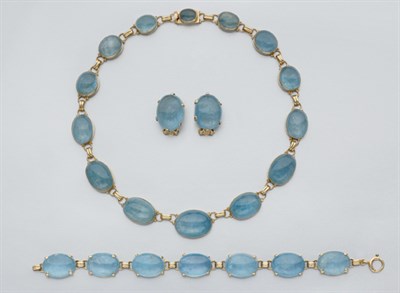 Lot 364 - Gold and Cabochon Aquamarine Necklace, Bracelet and Pair of Earclips