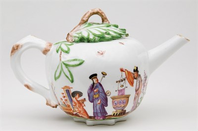 Lot 1471 - Meissen Porcelain Teapot and Cover Circa 1735...