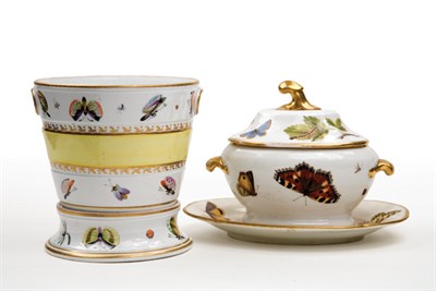 Lot 1565 - English Porcelain Cachepot and Stand Early...
