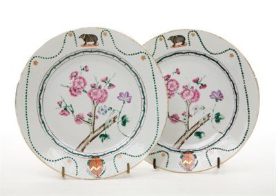 Lot 1312 - Pair of Chinese Porcelain Plates Qianlong...
