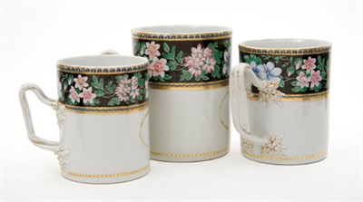 Lot 1339 - Graduated Set of Three Chinese Export...