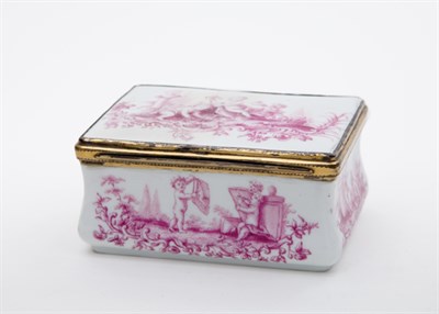 Lot 1551 - Meissen Porcelain Snuff Box Mid 18th century...