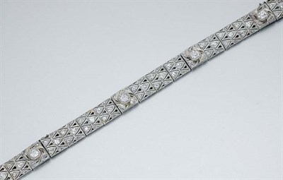 Lot 176 - Diamond Bracelet