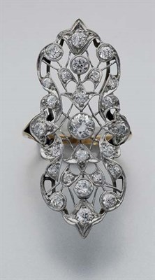 Lot 165 - Diamond Ring