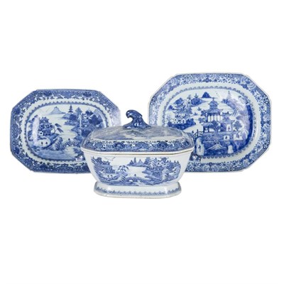 Lot 208 - Chinese Export Nanking Blue and White...