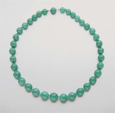 Lot 2507 - Aventurine Quartz Bead Necklace