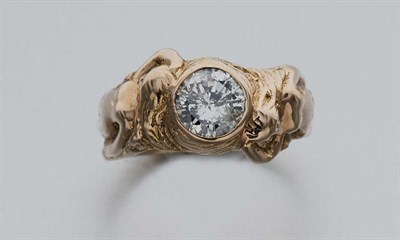 Lot 2182 - Gentleman's Gold and Diamond Ring