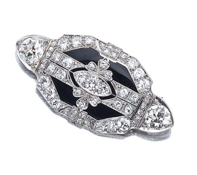 Lot 591 - Diamond and Black Onyx Brooch