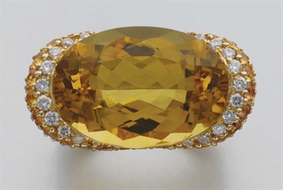 Lot 272 - Gold, Yellow Beryl, Yellow Sapphire and Diamond Ring