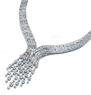 Lot 521 - Diamond Cascade Necklace