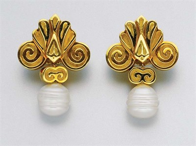 Lot 5 - Pair of Gold and Baroque Cultured Pearl Pendant-Earclips