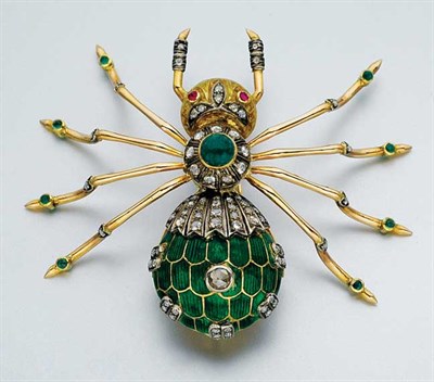 Lot 114 - Gold, Silver, Enamel, Diamond and Cabochon Emerald Spider Clip-Brooch
