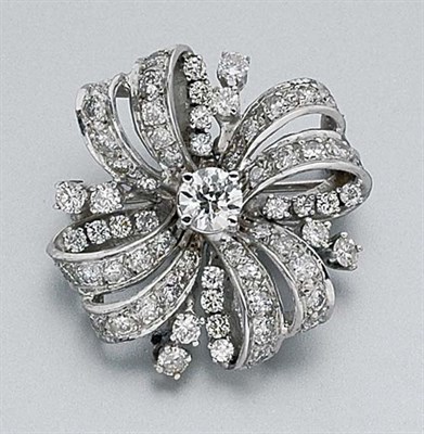Lot 335 - Diamond Bow Brooch
