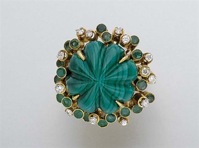 Lot 115 - Gold, Carved Malachite, Diamond and Emerald Dome Ring