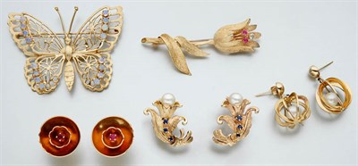 Lot 2599 - Group of Gold and Colored-Stone Jewelry