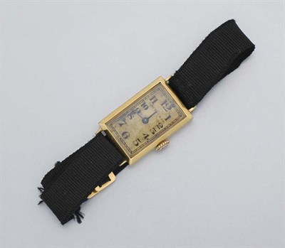 Lot 92 - Gold Wristwatch