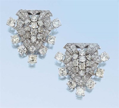 Lot 609 - Diamond Double Clip-Brooch