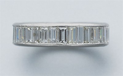 Lot 410 - Diamond Band Ring