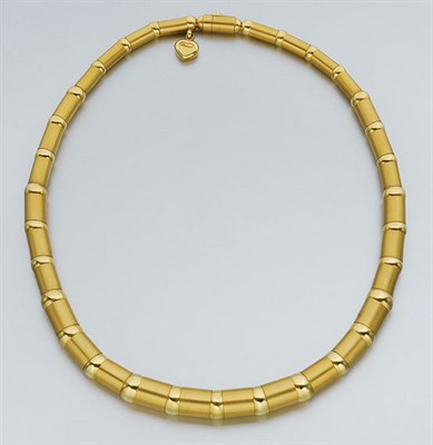 Lot 341 - Gold Necklace