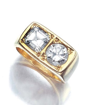 Lot 470 - Gentleman's Twin Stone Diamond Ring