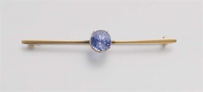 Lot 121 - Antique Gold and Purple Sapphire Bar Pin