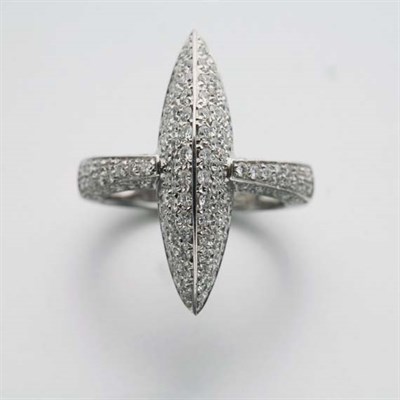 Lot 2239 - White Gold and Diamond Ring