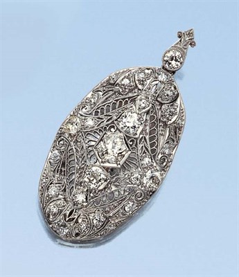 Lot 564 - Diamond Pendant-Brooch