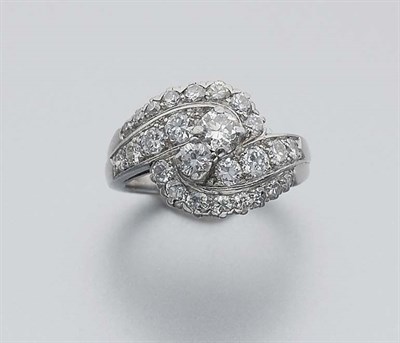 Lot 276 - Diamond Ring