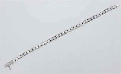 Lot 336 - Diamond Straightline Bracelet